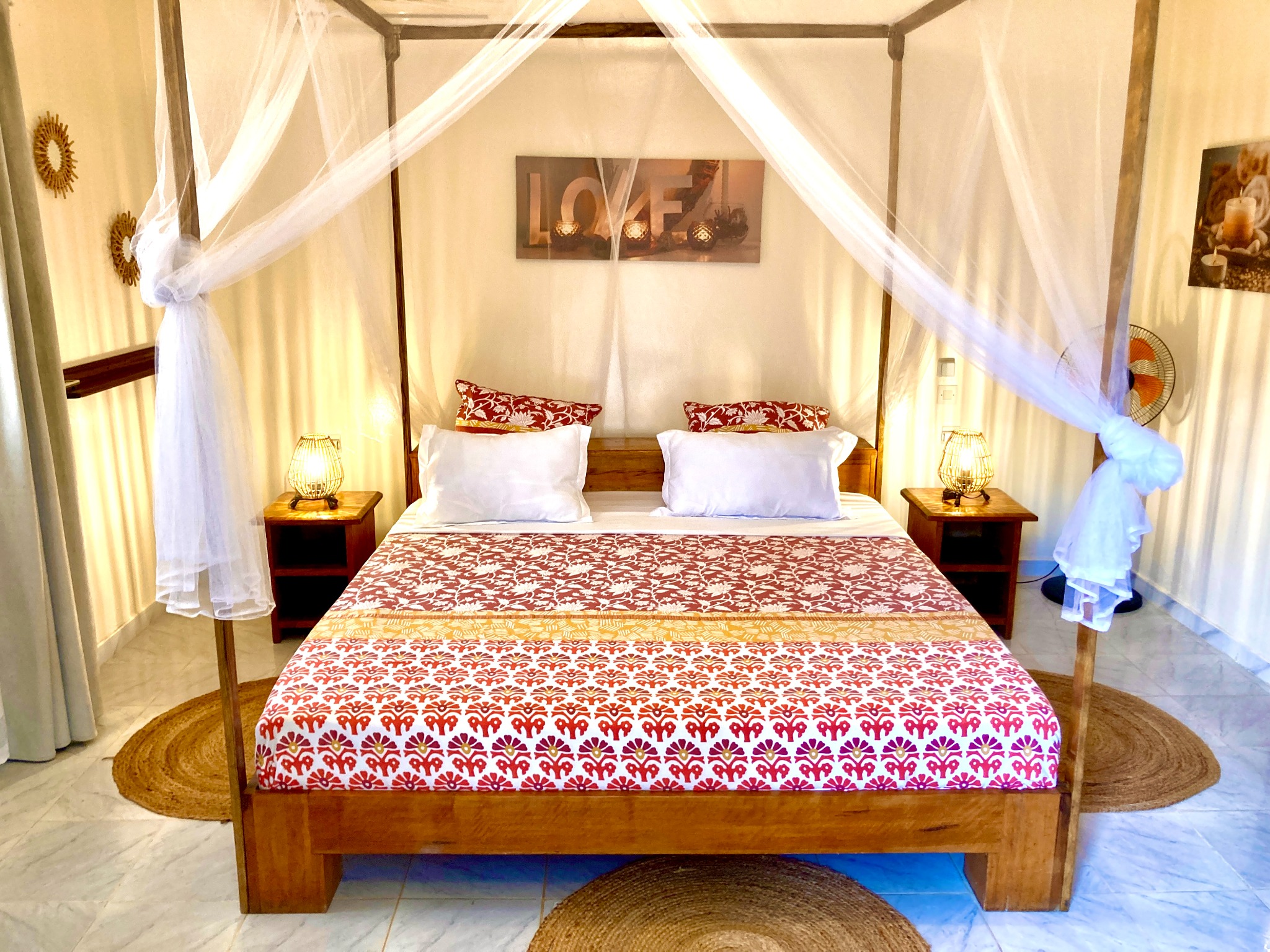 Chambre double Deluxe n°1 — vue du lit